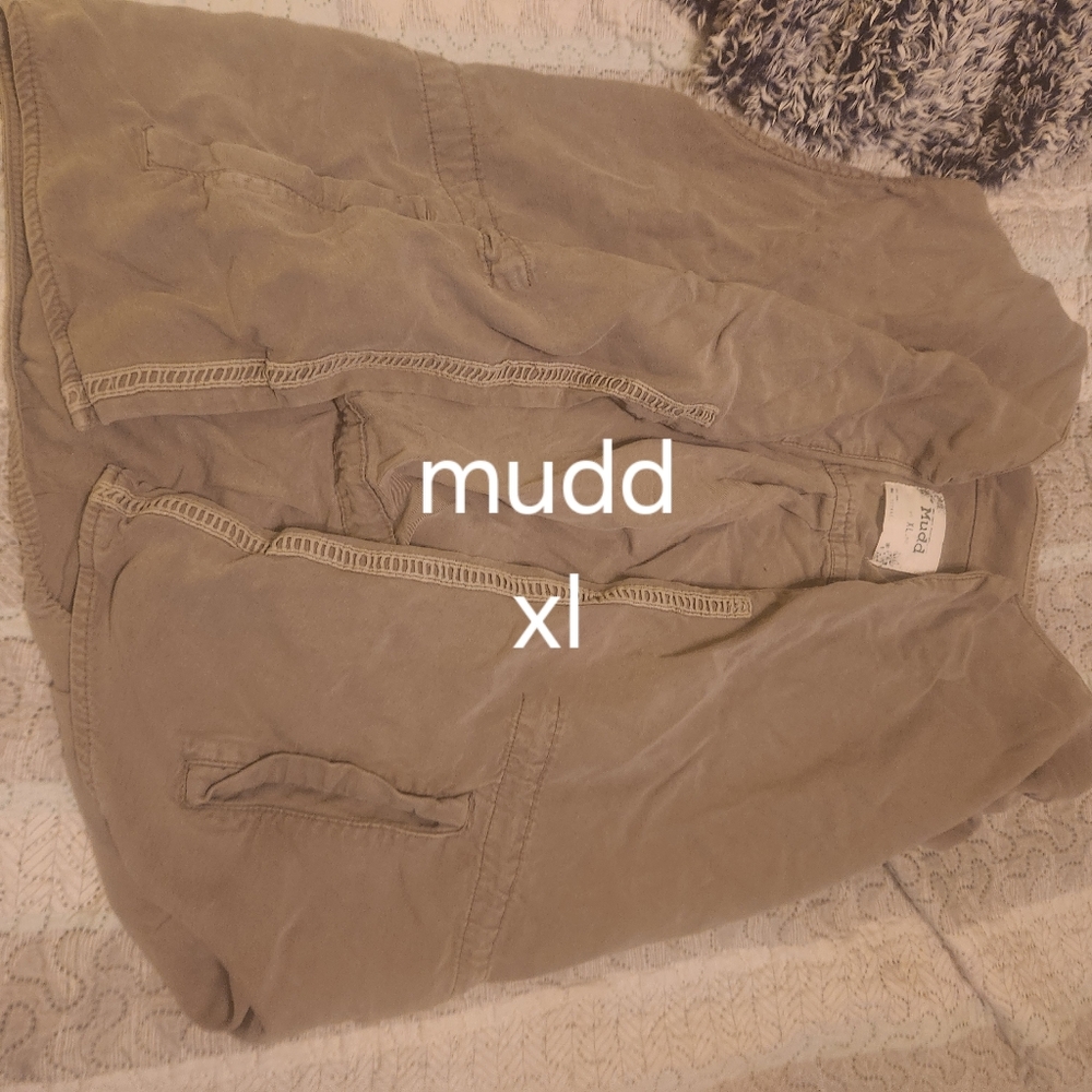 Mudd vest olive size xl